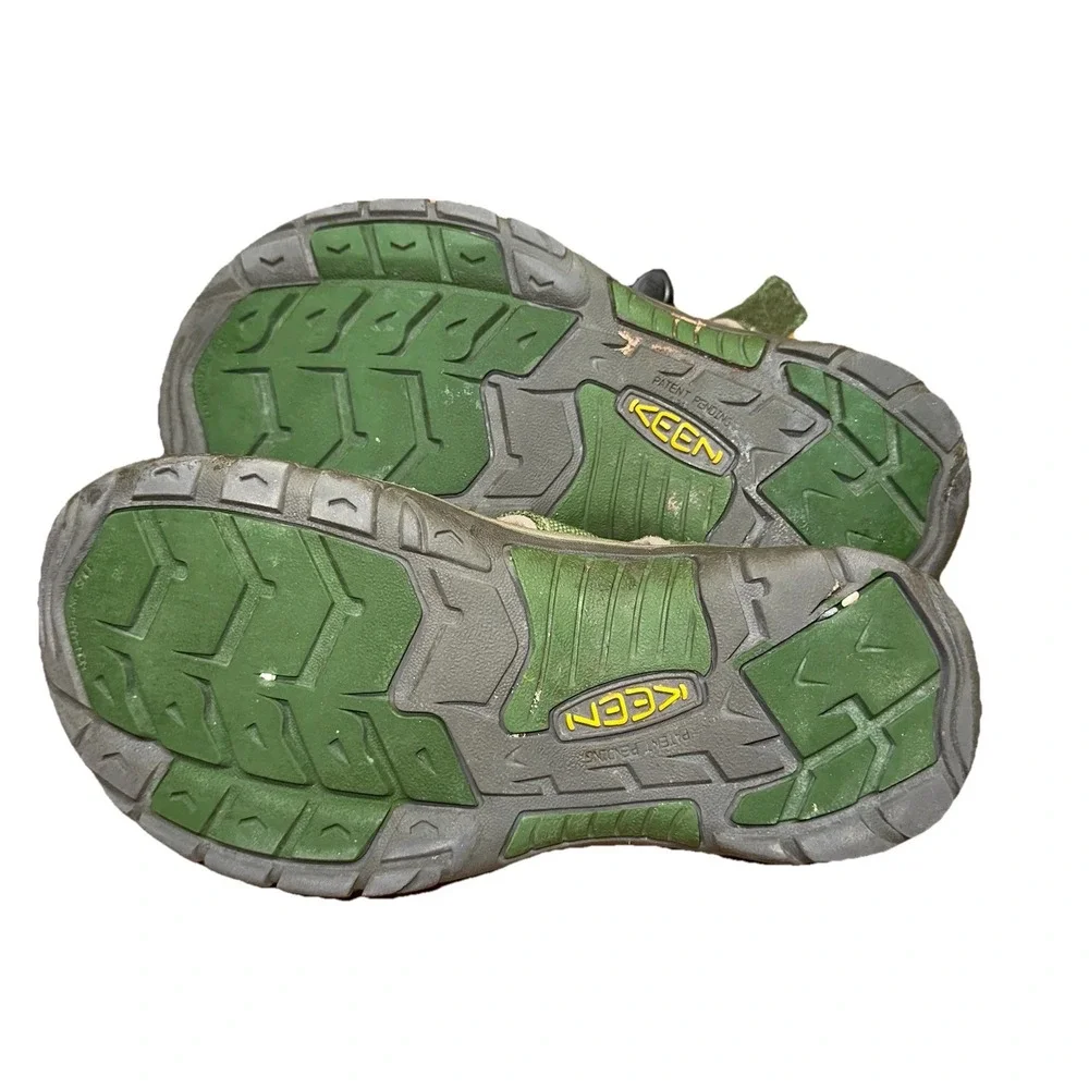 Keen Big‎ Kids Youth Size US 4 Newport H2 Army Green Sport Sandals Shoes 1008586